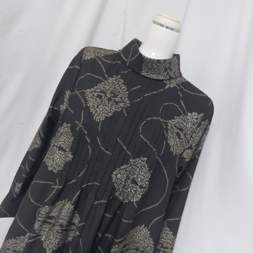 着物リメイク＊茶泥大島紬からピンタックロールカラーワンピース