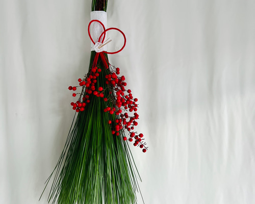 縁起を呼ぶ大王松の正月飾り】 生花 大王松 お正月 お正月飾り 南天