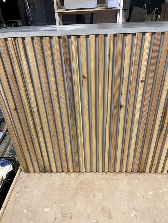 モルタル風＆木の融合　レジカウンター　受付カウンター　レジ台　オフィスカウンター 6枚目の画像