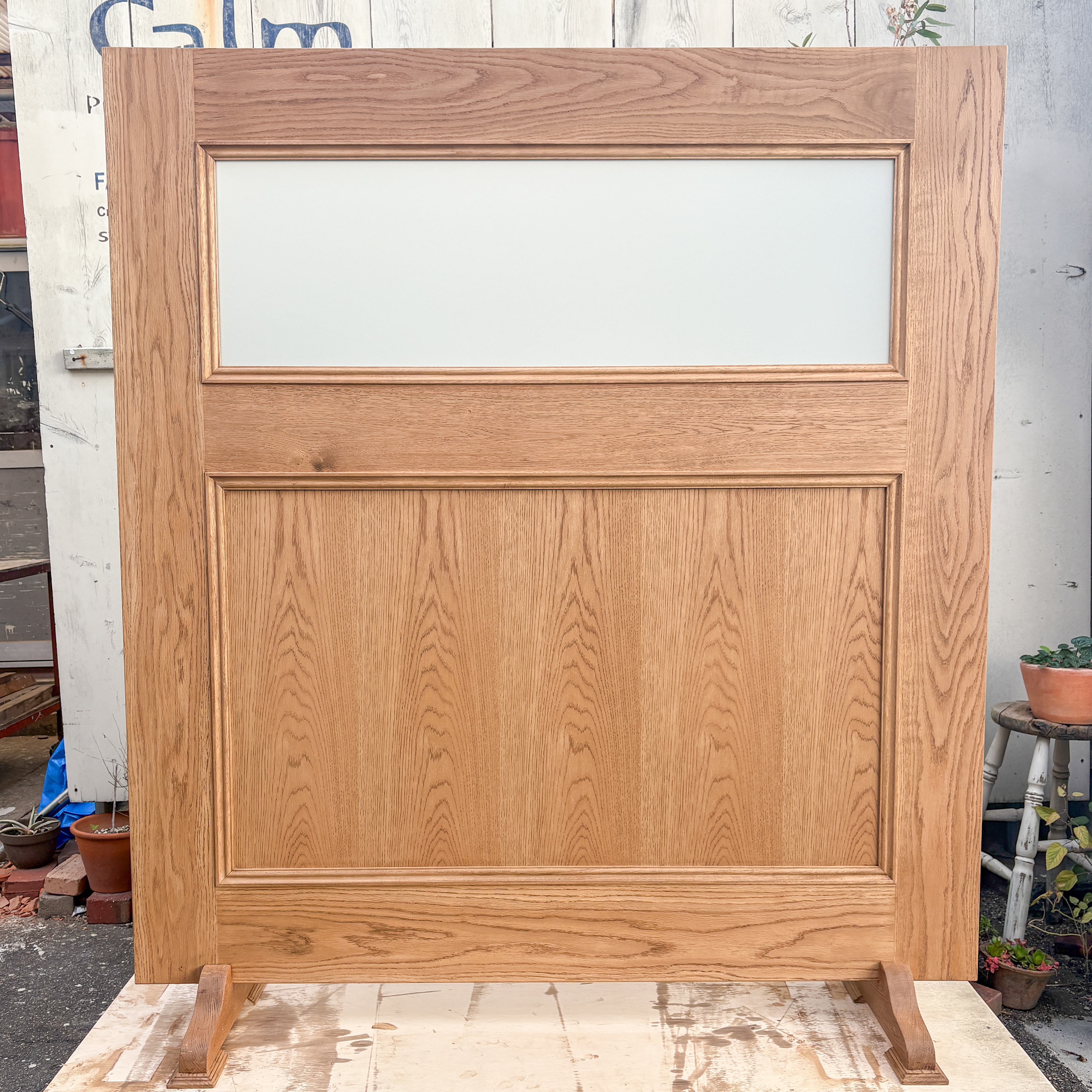 アンティーク調ウッドパーテーション ホワイトオーク材 ガラスパーテーション 目隠し 間仕切り 店舗家具 オーダーメイド