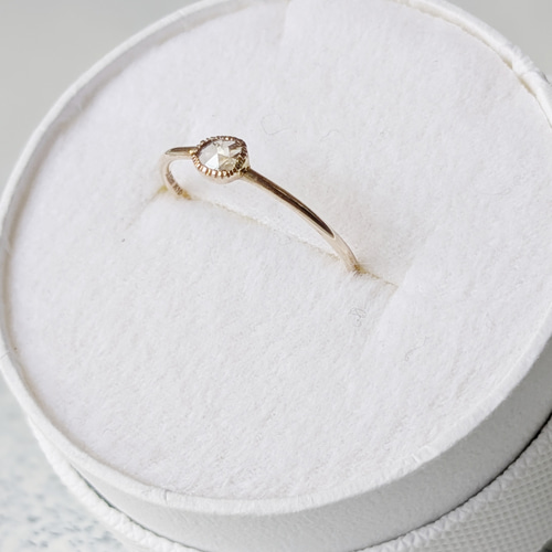 SALE/送料無料】一点物13号 K10YG 天然ダイヤモンドリング ご褒美