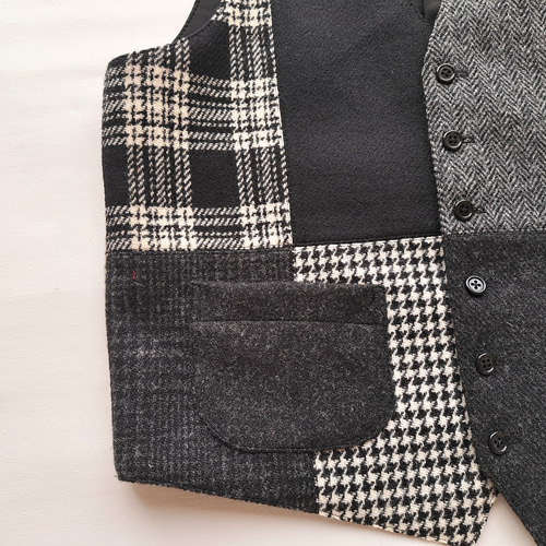 ハリスツイード パッチワーク ベスト モノトーン系 Harris Tweed