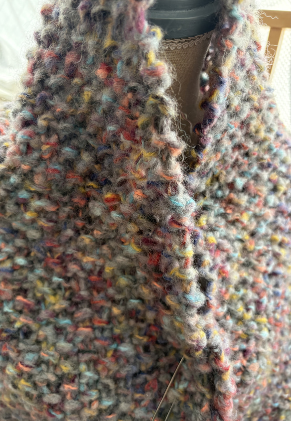 送料無料！１点物！クリスマスギフトにも！『大判でお洒落！イタリアウール使用  ストールピン付き』~くすみカラーミックス~ 7枚目の画像