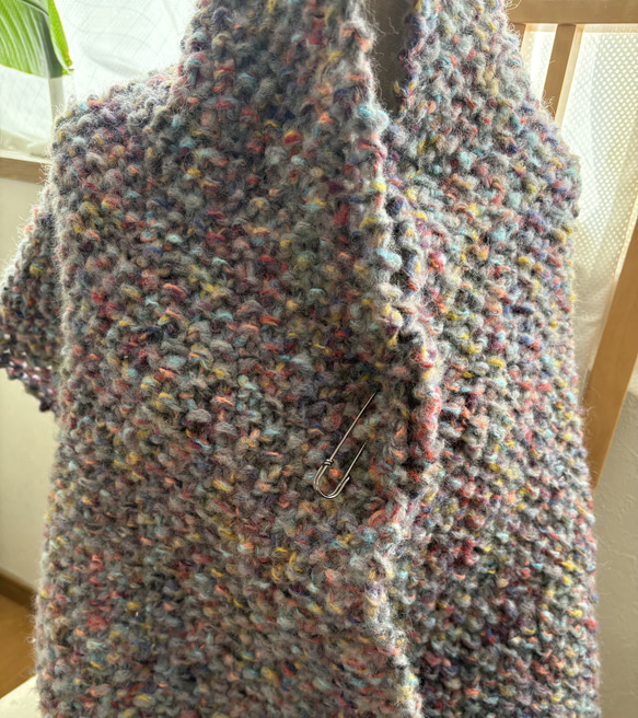 送料無料！１点物！クリスマスギフトにも！『大判でお洒落！イタリアウール使用  ストールピン付き』~くすみカラーミックス~ 4枚目の画像