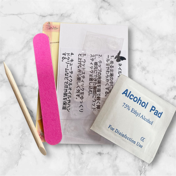 【現品14枚】冬ネイル＊雪だるま×ブラウンラメ＊ショートアーモンド＊ジェルネイルチップ＊結晶アート・クリスマス 6枚目の画像