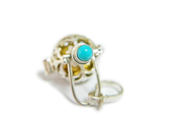 【即日配送】12月誕生日プレゼント★揺らすとシャラン♪癒しの音が鳴る♪願いを叶えるペンダント〔トルコ石×シルバー925〕 10枚目の画像