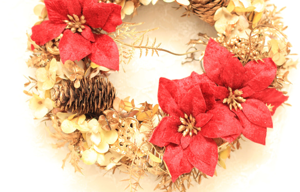 magnifque～レッドポインセチアのゴールドリース 3枚目の画像