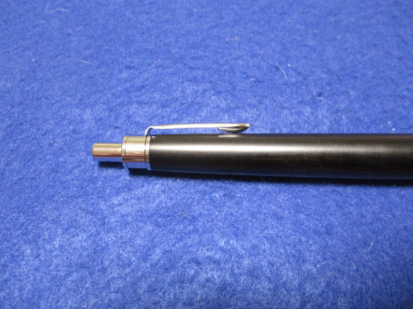 青黒檀　木地仕上げ　ワンピースタイプの木軸ボールペン(シャープペンシル)　 9枚目の画像