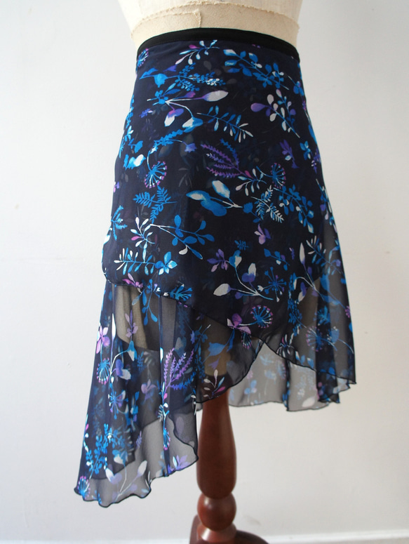 バレエ　ラップスカート[ナイトフラワー・ネイビー55-123] A183navynightflower 6枚目の画像