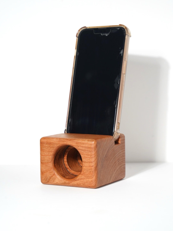 木製スマホスタンドスピーカー欅（ケヤキ） スマホスタンド・スマホ 