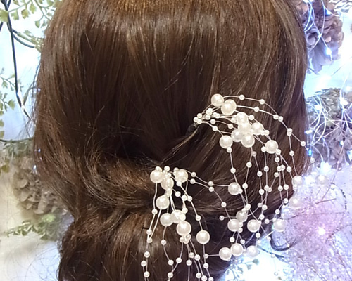 髪飾り 揺れるパール ヘアアクセサリー 成人式 卒業式 結婚式