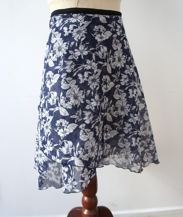 バレエ　ラップスカート[レスター・ネイビー52-126] A182leicesterNavy 2枚目の画像