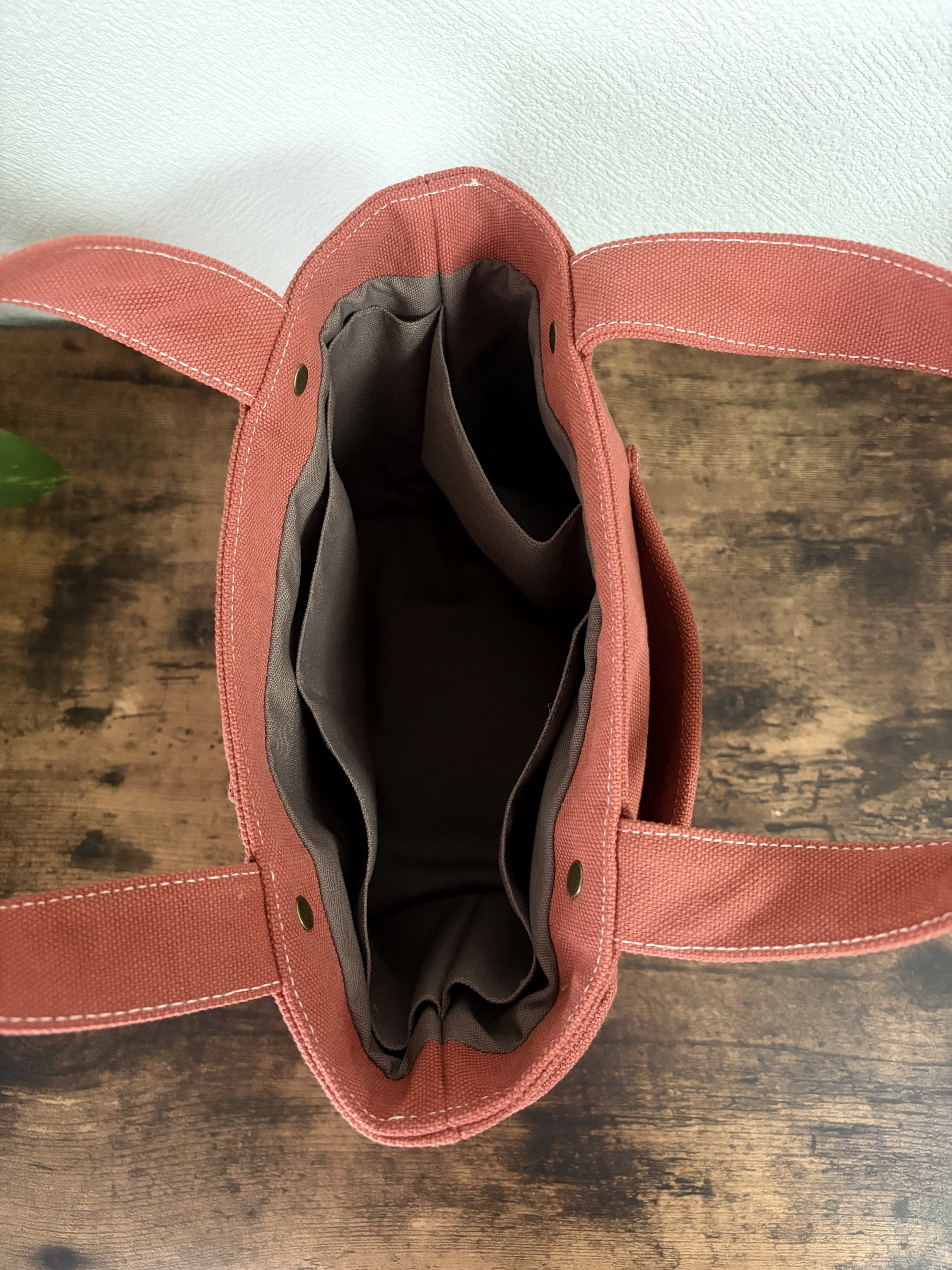 富士金梅8号帆布のポケットいっぱいミニトートバッグ　仕切りポケット　レンガ色　毎日使いにちょうどいいサイズ　自立タイプ