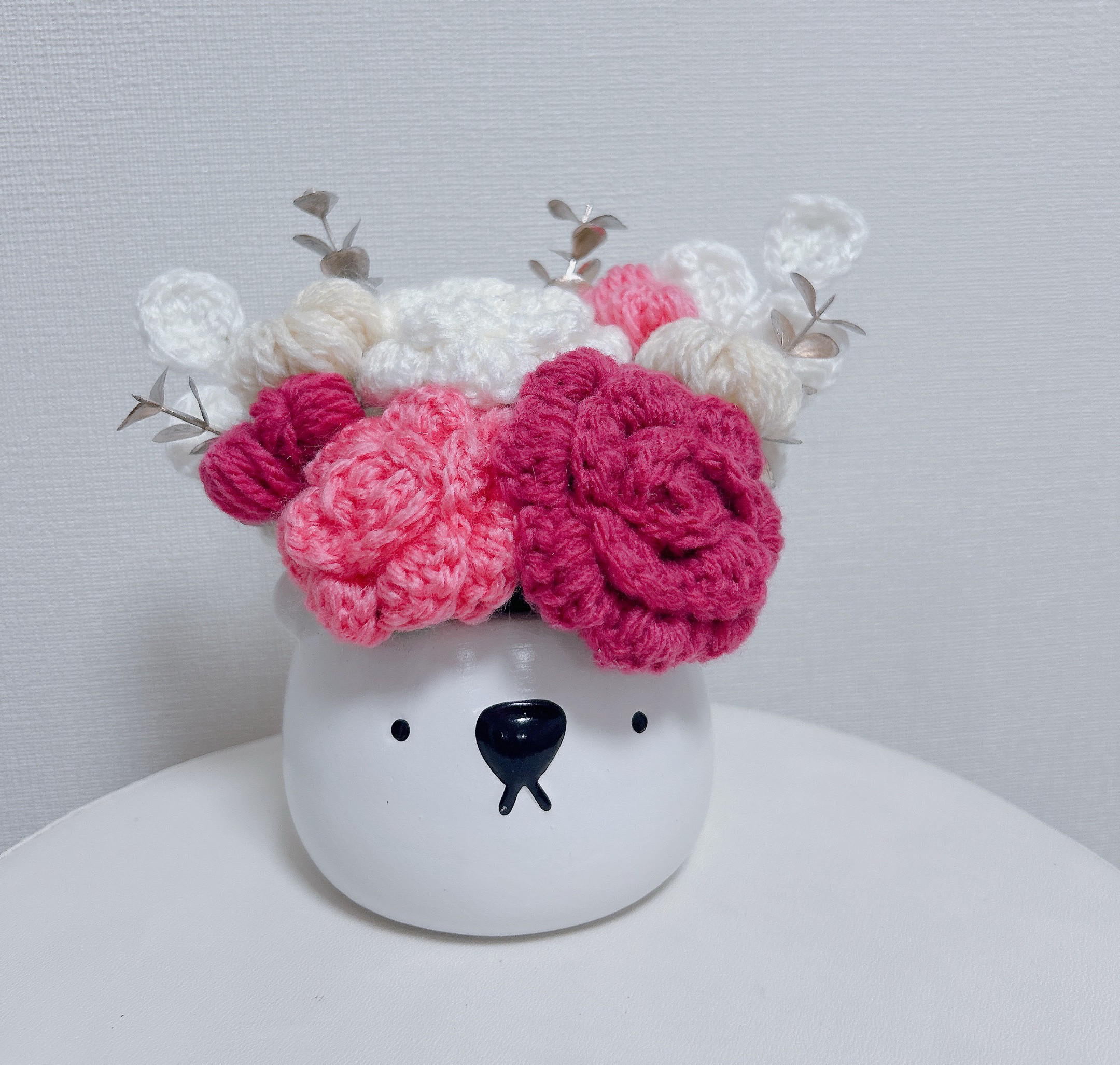 枯れないお花　アレンジ （しろくまポット付き）プレゼント　インテリア　フラワーアレンジメント