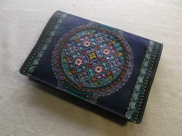 レザー単行本カバー 刻印＆拭き染め