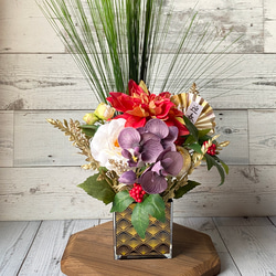 大王松と蘭の豪華お正月アレンジ アートフラワー pearlgracian 通販