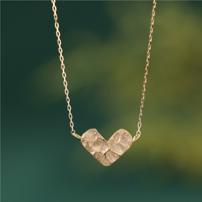 【着けっぱなし/K18/横吊りハートネックレス】18金 ゴールド ハート 艶消し プチネックレス クリスマスプレゼント 33,670円