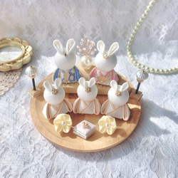 うさぎのお雛様(大) 4 座布団(赤)付き ちりめん ひな人形・雛飾り