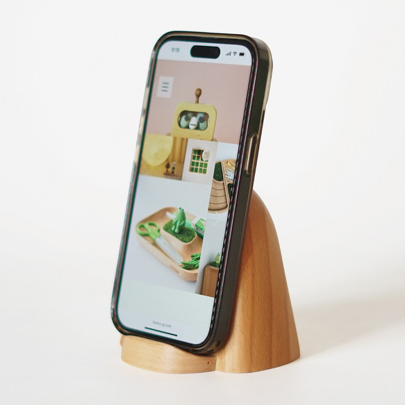 鏡の妖精 ボーちゃん ミラー付スマホスタンド 卓上 ミニ 木製 TOSMU 2枚目の画像