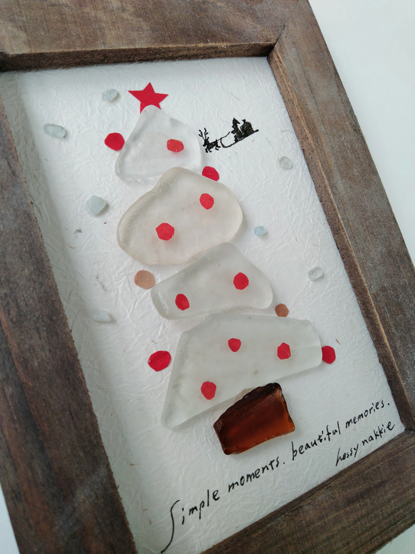 シーグラスアート　クリスマス　クリスマスツリー　雪　白　壁掛け　コラージュ　イラスト　アート 3枚目の画像