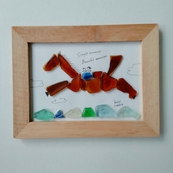 シーグラスアート　（大）馬　午年　太陽　初日の出　正月　壁掛け　コラージュ　イラスト　アート 1枚目の画像