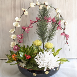 ◇サンダーソニア“提灯百合