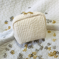 おとぼけだいなそーと綺羅星　選べる 両開きポーチ　H10.5W13D5.5 ヌビ　コスメポーチ　サニタリーポーチ　恐竜 2枚目の画像