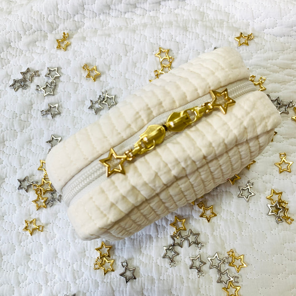 おとぼけだいなそーと綺羅星　選べる 両開きポーチ　H10.5W13D5.5 ヌビ　コスメポーチ　サニタリーポーチ　恐竜 3枚目の画像