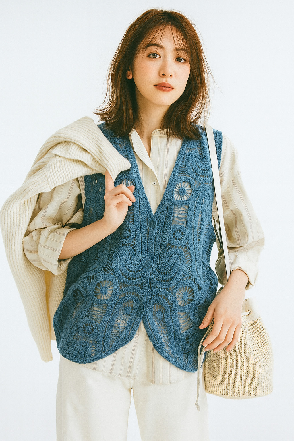 【新作】かぎ編み風 綿混 クロシェ 花柄 ジレ ベスト