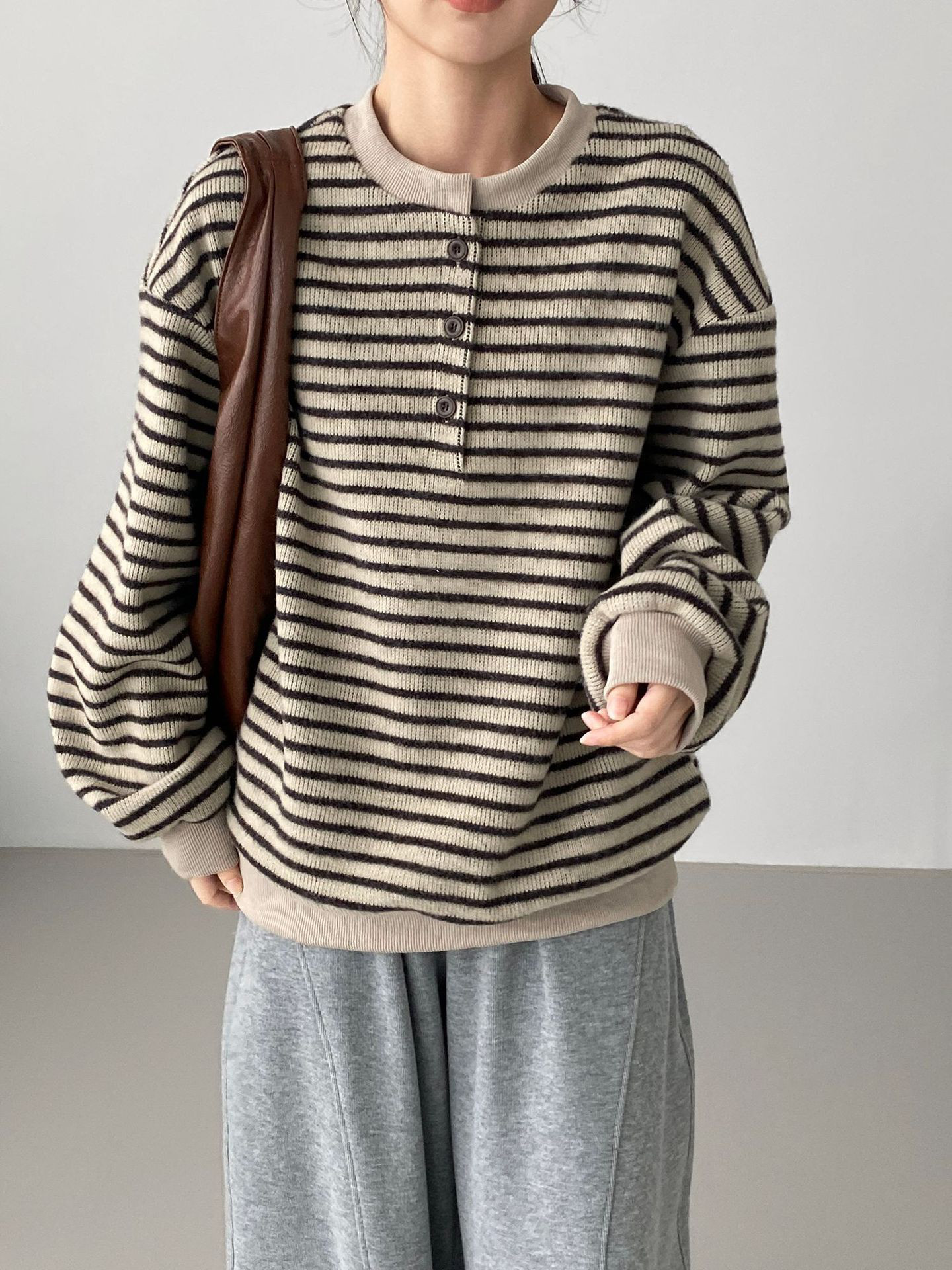 秋レディースルーズ裏起毛 ストライプクルーネックカジュアルトップ【返品・交換可】品質最優先25-568