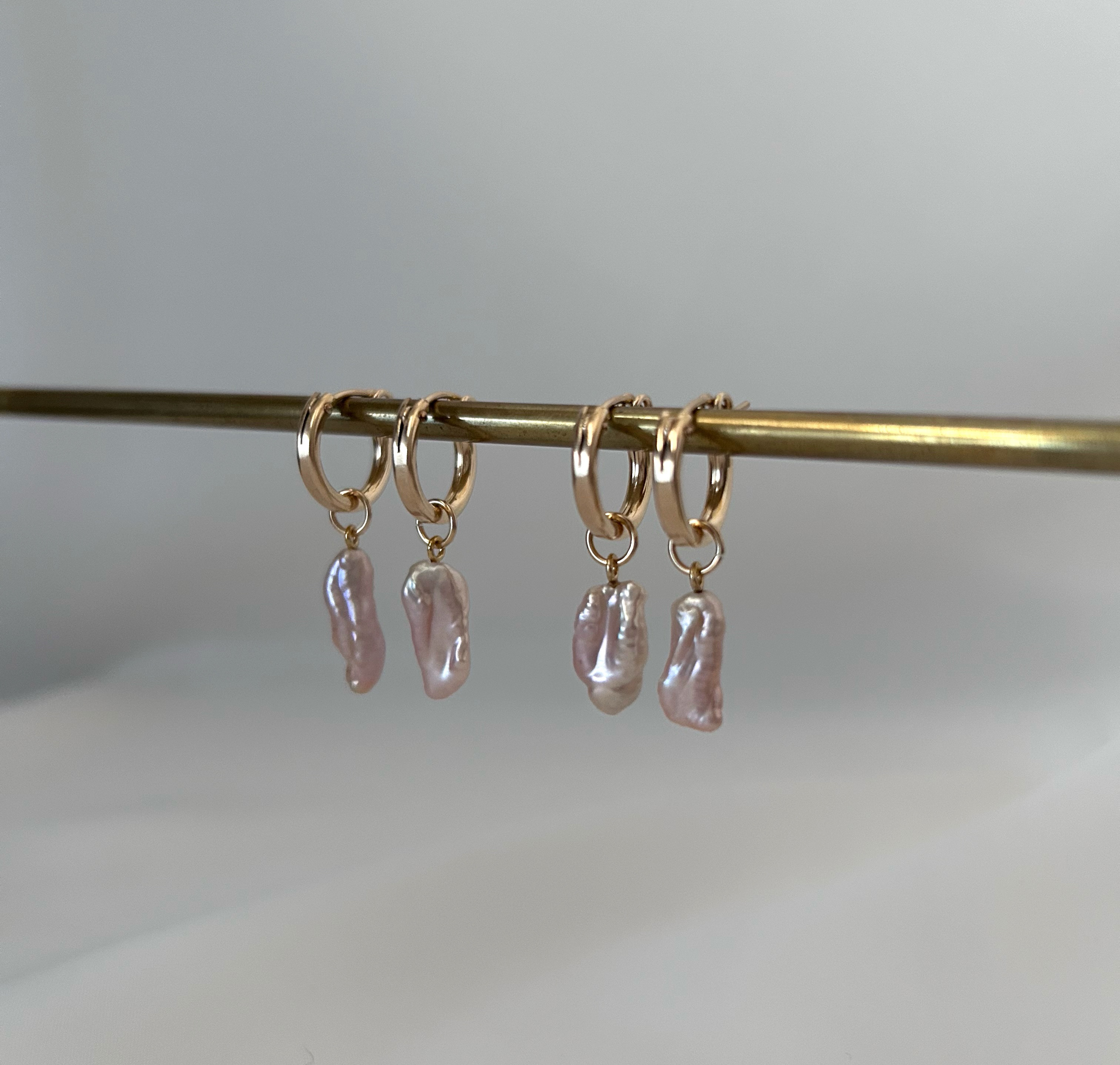 琵琶湖真珠フープピアス(太)　パール　ゴールド　琵琶湖真珠　琵琶湖パール　国産　国産淡水真珠