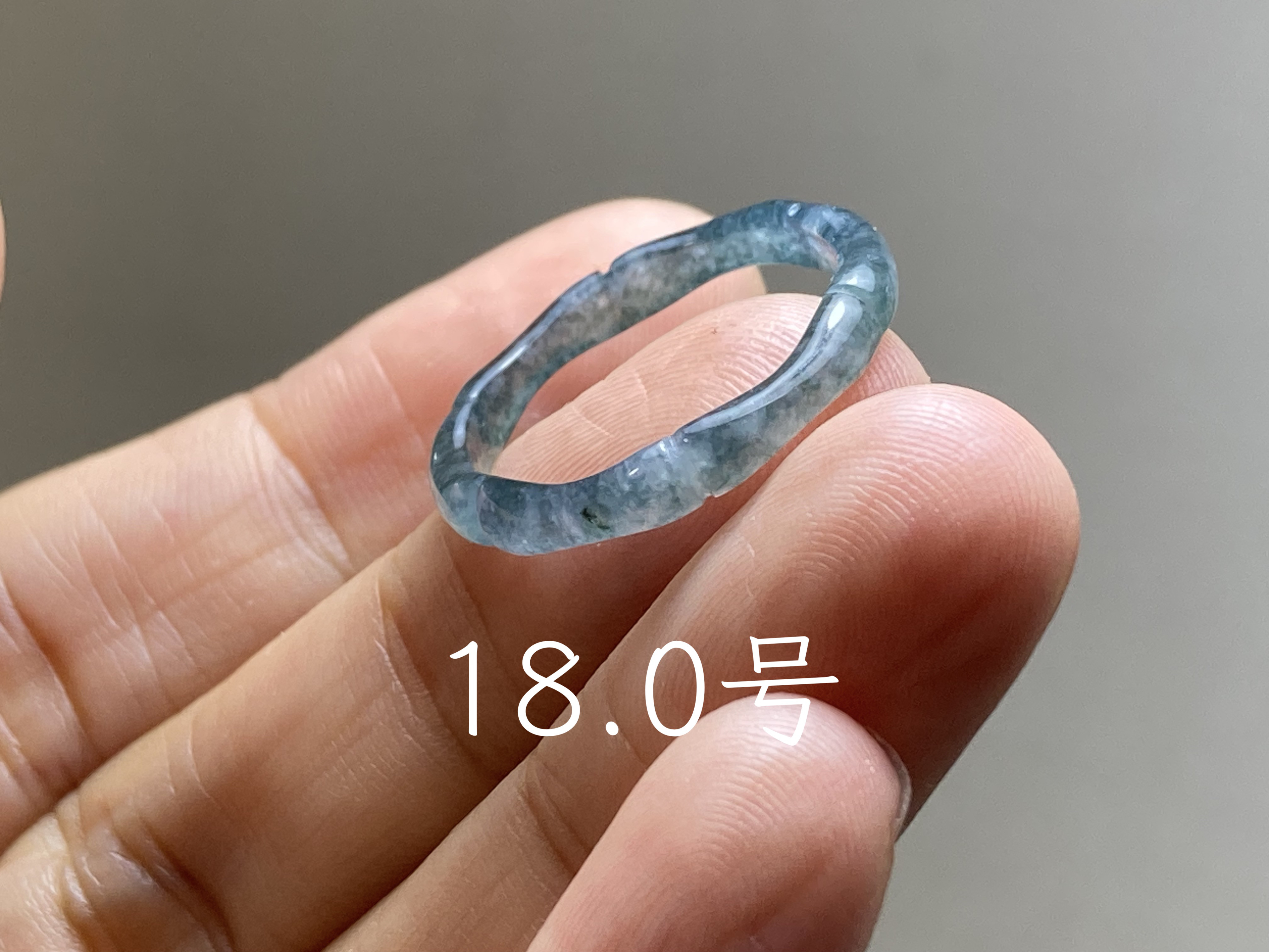L15-71 氷種 竹節 リング 紺色 18.0号 グアテマラ産 A貨 本翡翠 くりぬき