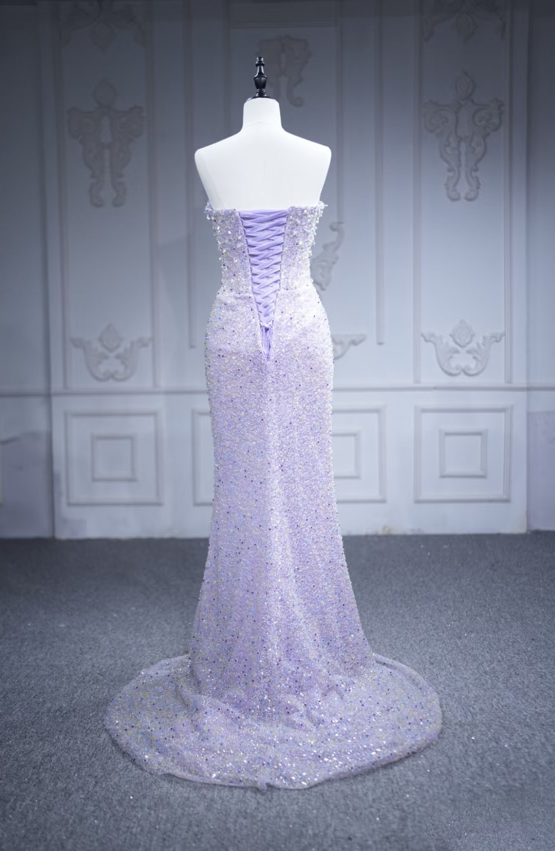 高級感溢れるラベンダー色　パープル　たっぷりビーズ　マーメイドドレス　カラードレス　サイズオーダー可能パーディ　vネック