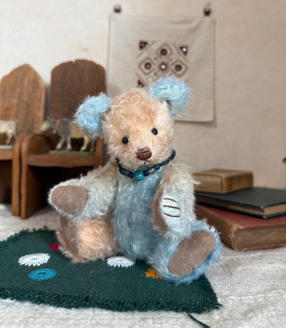 手染めモヘアのテディベア 1枚目の画像
