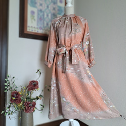 ☆ 着物リメイク 訪問着（正絹）ボウカラー フレアワンピースです