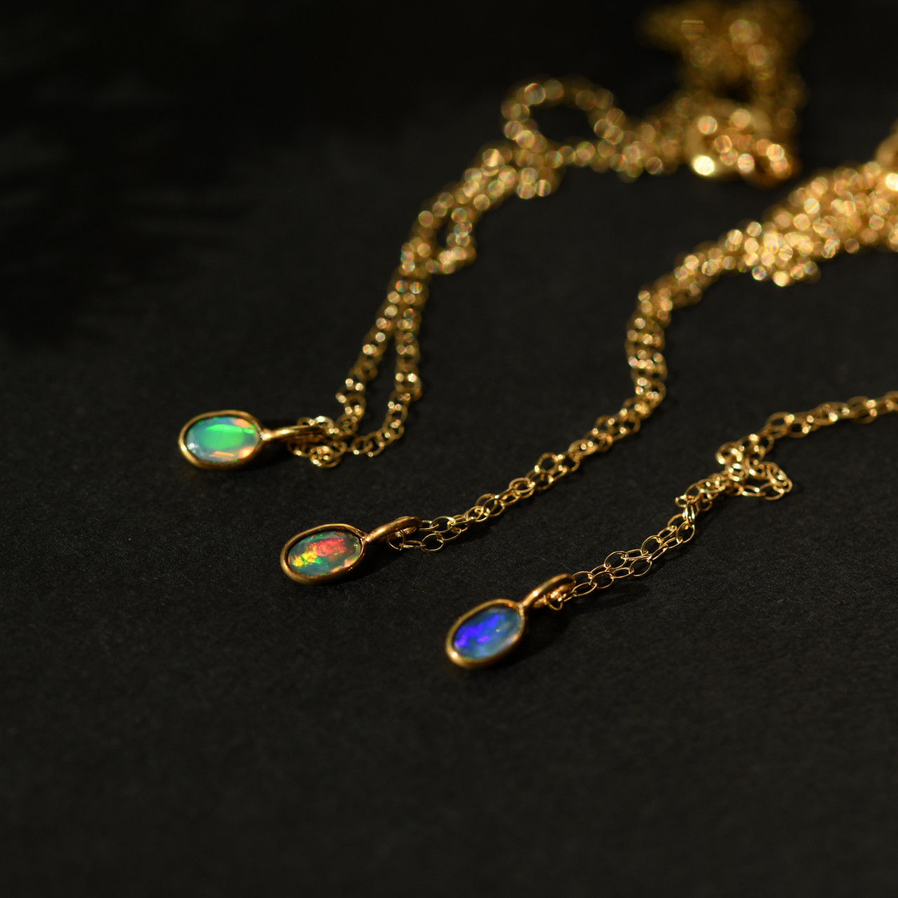 高品質オパールの天然石14kgfネックレス アクセサリー [No.255]