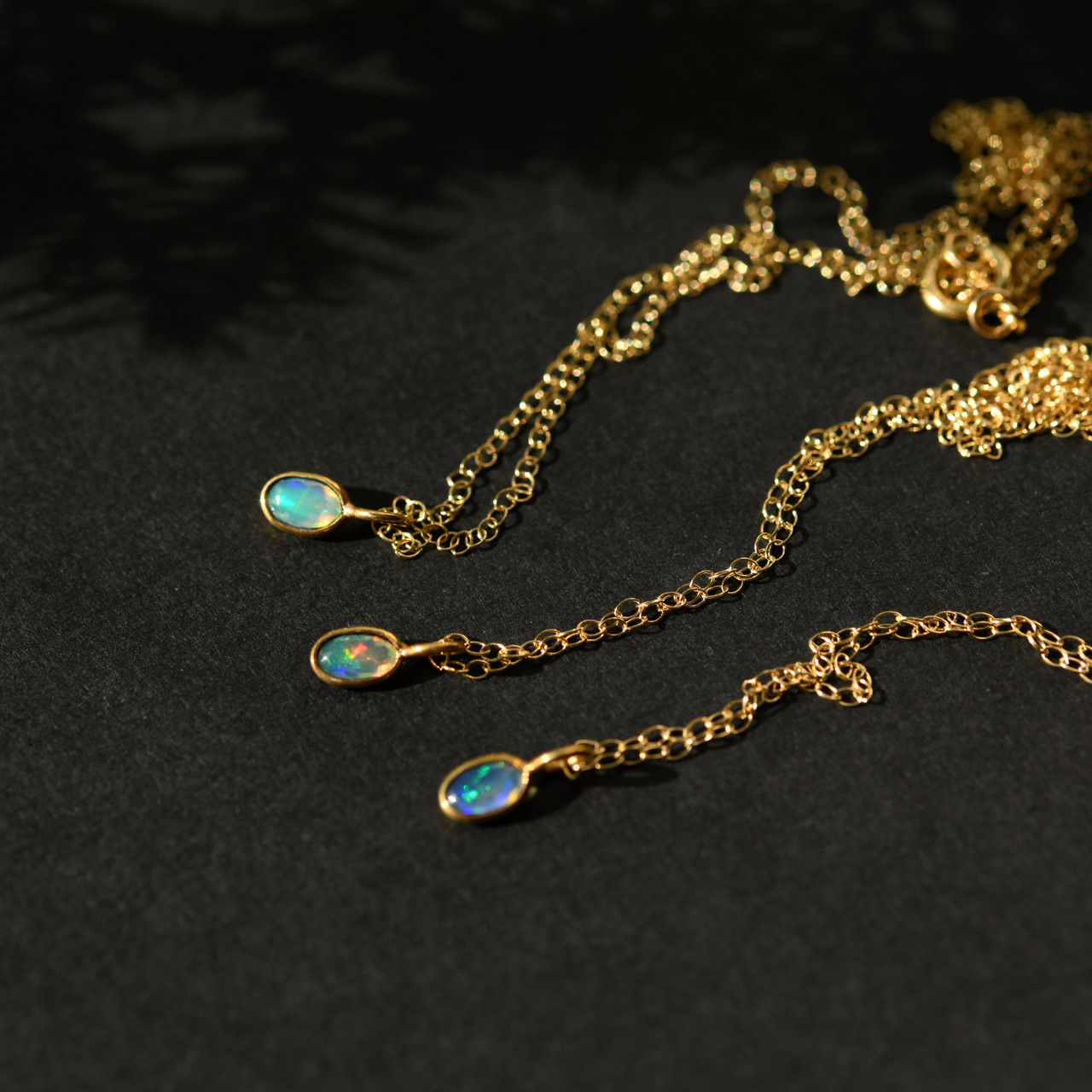 高品質オパールの天然石14kgfネックレス アクセサリー [No.255]