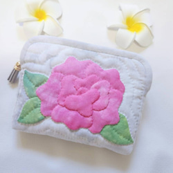 こうの早苗さん著者掲載＊リバティ パッチワークポーチP/カードケース