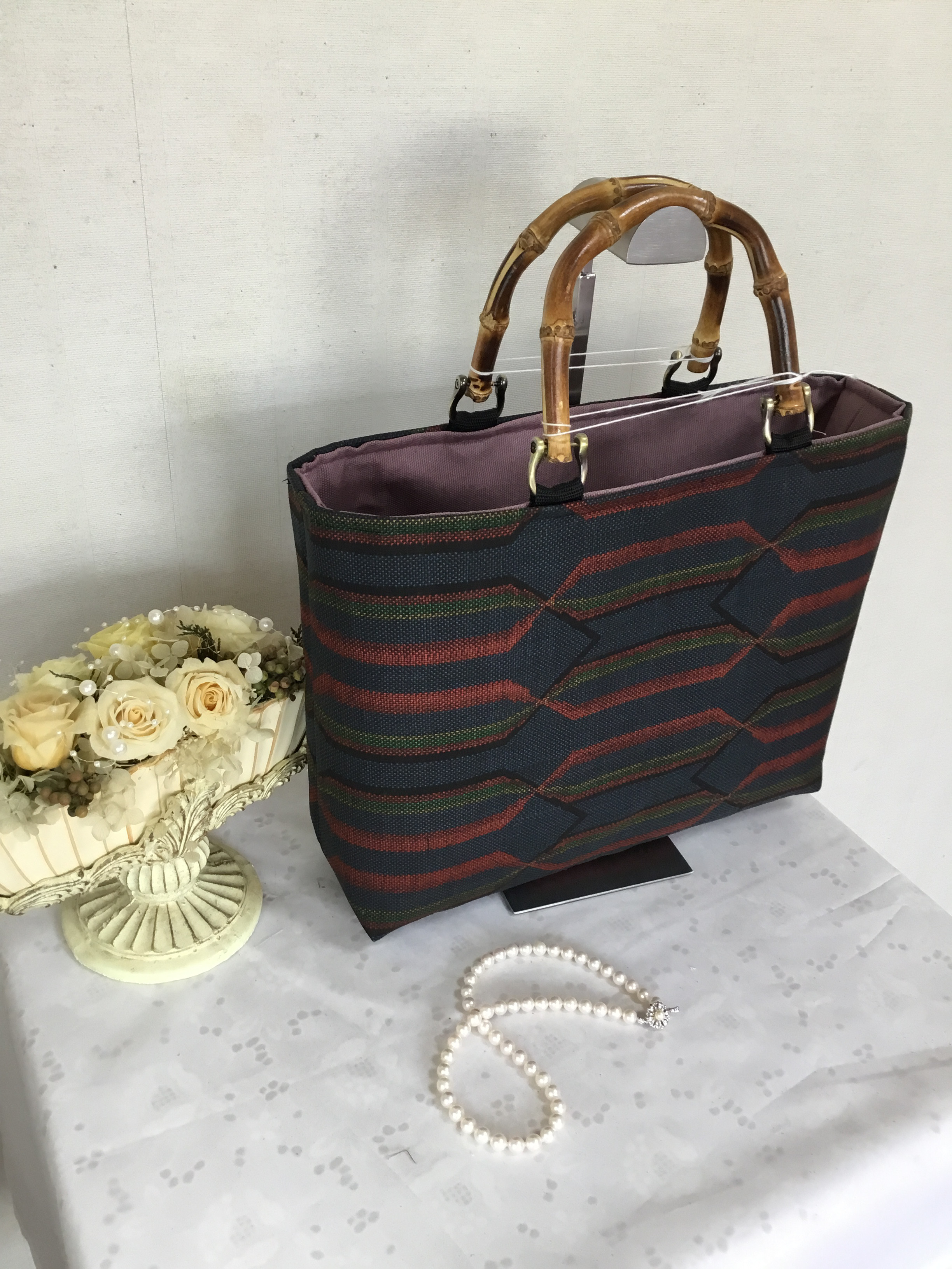 花ぷらら・春のお出かけ・シンプルで使いやすい・洋服でも着物でも使える・大島紬・カバン・トートバッグ・138