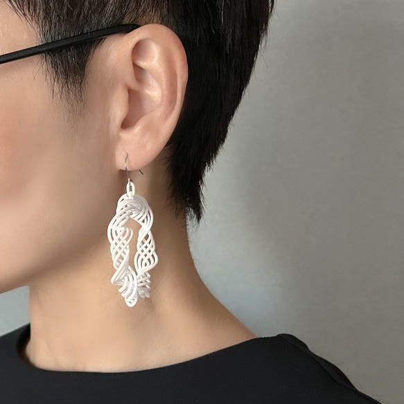 クランツ　ピアス・イヤリング　白 6枚目の画像