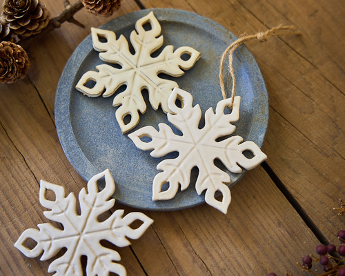 陶器のオーナメント クリスマス オーナメント ウォールデコ 北欧 雪の