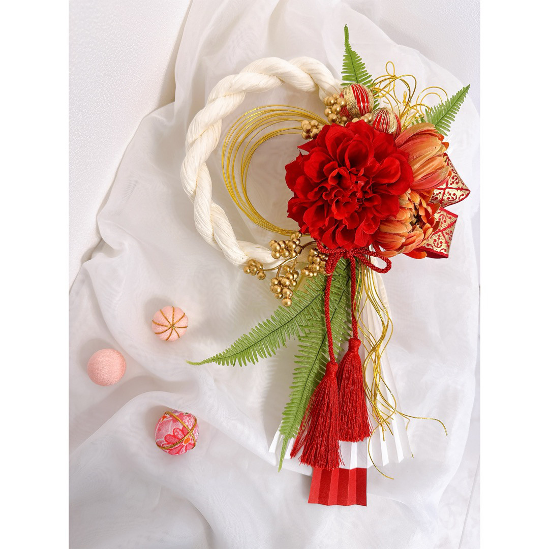 2026年 お正月飾り ラッキーカラー で迎える華やか しめ縄 リース 和モダン 赤 金 緑 水引 祝