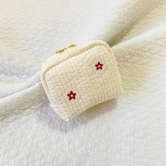 綺羅星　選べる 両開きポーチ　H10.5W13D5.5 ヌビ　コスメポーチ　サニタリーポーチ　イブル 星　刺繍　 2枚目の画像