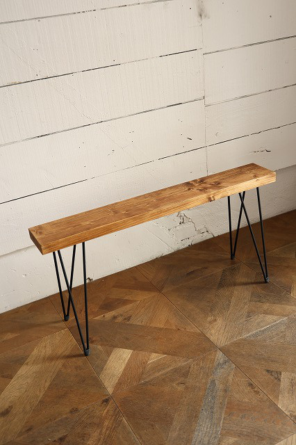 SPF材2×6 アイアンレッグの木製スタンドラック コンソールテーブル/MIKU-KOBO