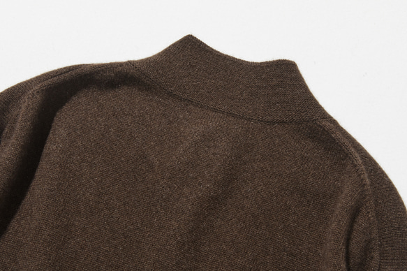 柔軟溫暖，適合各種體型。犛牛絨和美利奴羊毛長款開襟衫，棕色，251203-1 第8張的照片