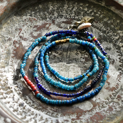 ビンテージホワイトハーツ使用　ビーズネックレス　ハンドメイド　カスタム可能 とんぼ玉 アンティーク ヴェネチアンビーズ シェブロン ホワイトハーツ