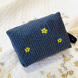 綺羅星　nubiネイビー×イエロー おむつも入る両開きお尻拭きポーチH13.5W19D6  星刺繍　おむつポーチ　 2枚目の画像