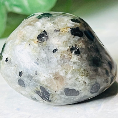 自然体で生きる✴︎ ユーパライト ユーパーライト タンブル 蛍光鉱物