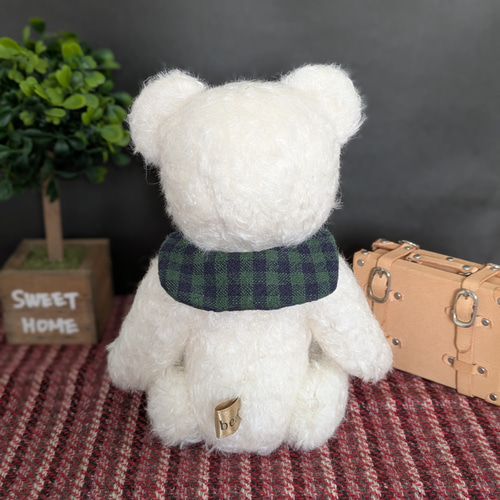 ハンドメイド くま ぬいぐるみ くまのぬいぐるみ ふわふわ純白モヘアくまさん＊ドイツ製生地の