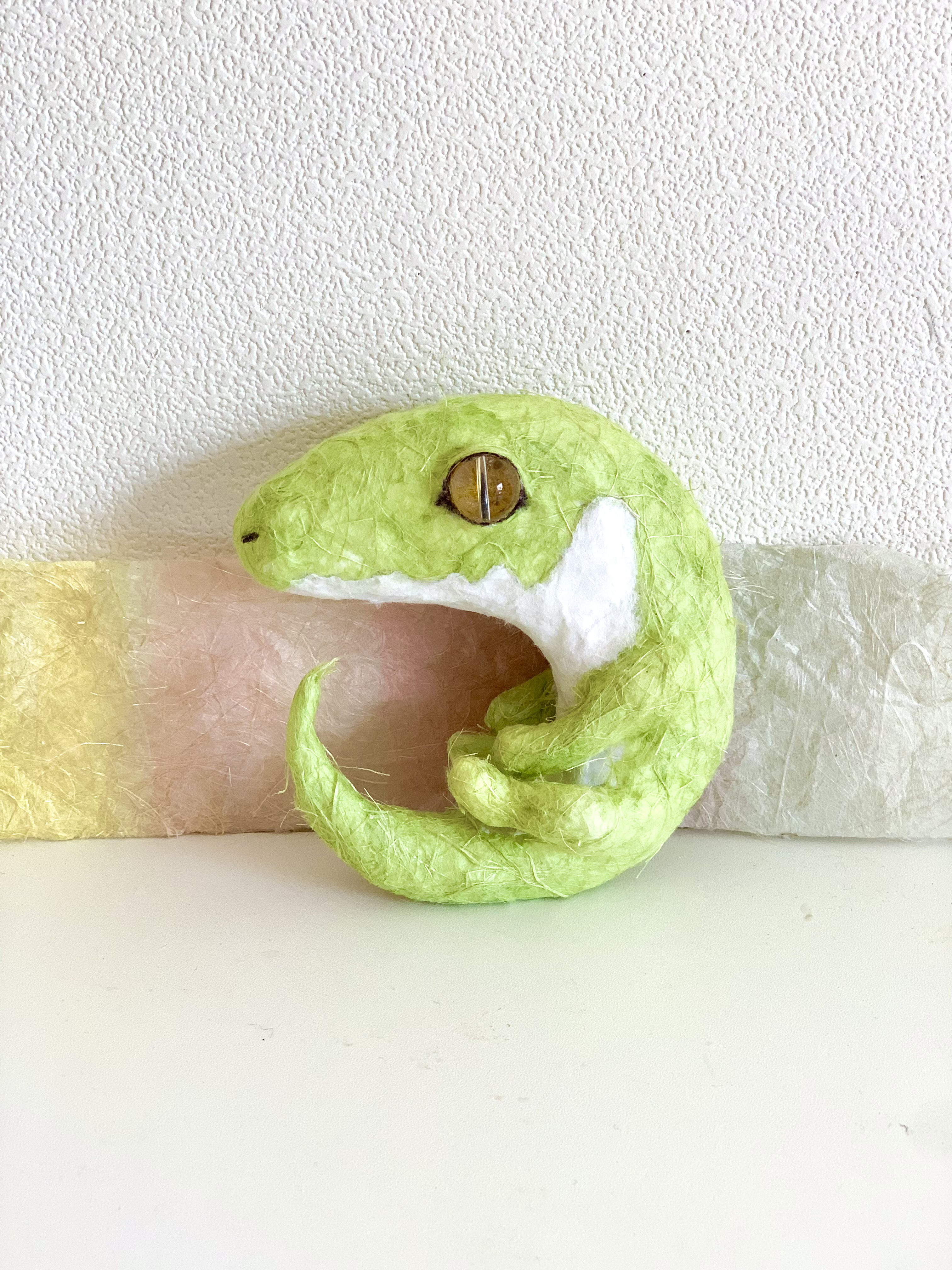 和紙の大龍の子　緑